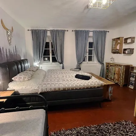 Bohem Centrum 3* 체스키크룸로프